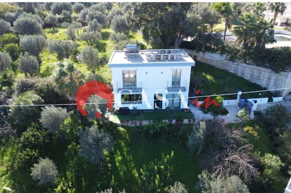 casa indipendente in vendita ad Acquedolci