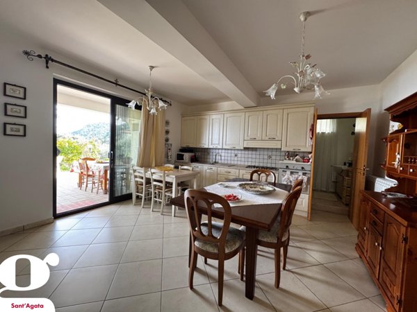 casa indipendente in vendita ad Acquedolci