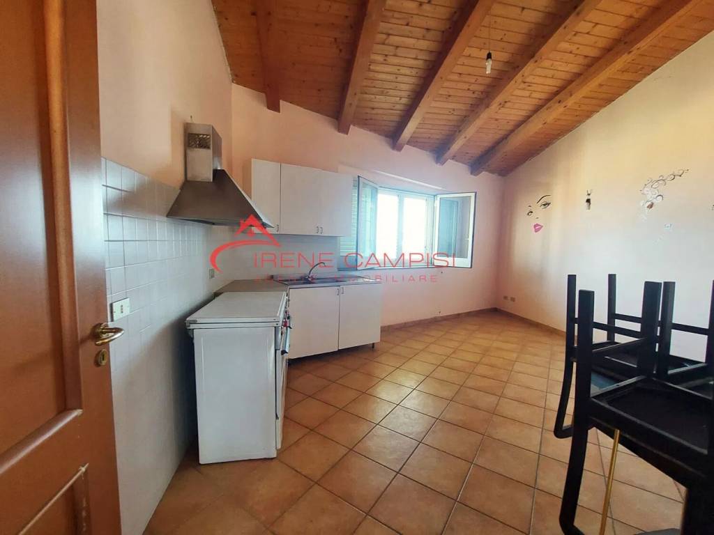 appartamento in vendita ad Acquedolci