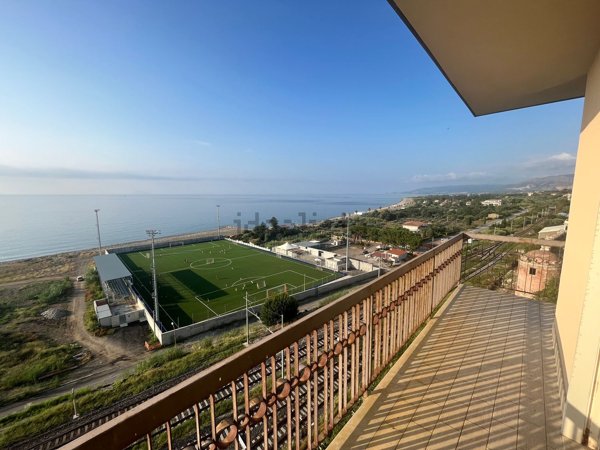 appartamento in vendita ad Acquedolci