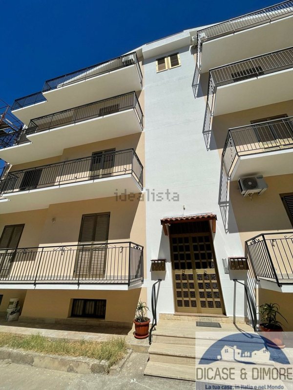 appartamento in vendita ad Acquedolci