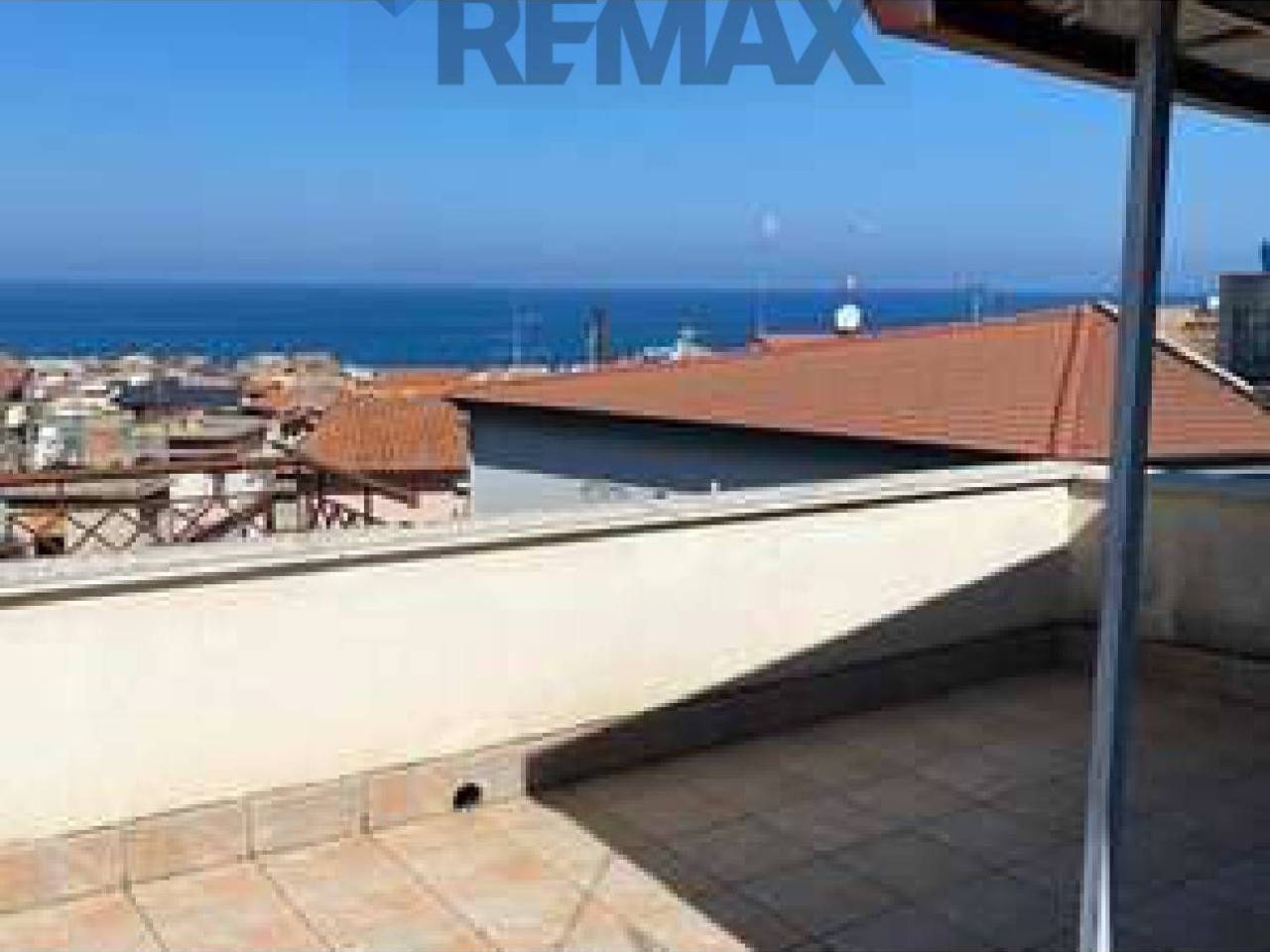 casa indipendente in vendita ad Acquedolci