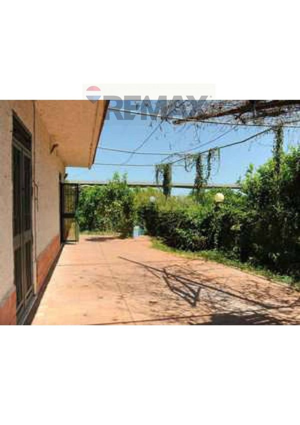 casa indipendente in vendita ad Acquedolci