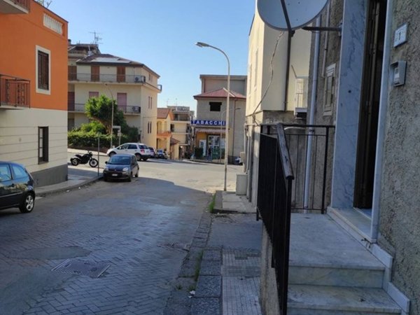 appartamento in vendita ad Acquedolci