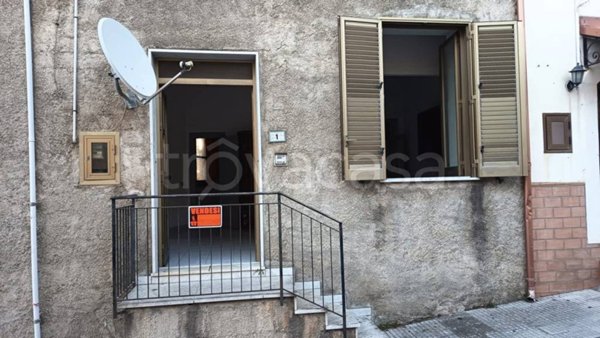 appartamento in vendita ad Acquedolci