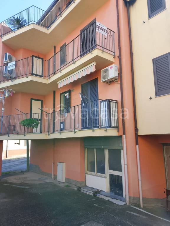 appartamento in vendita ad Acquedolci