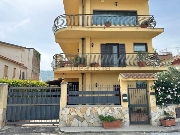 casa indipendente in vendita a Torrenova