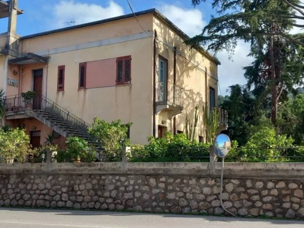 casa indipendente in vendita a Torrenova