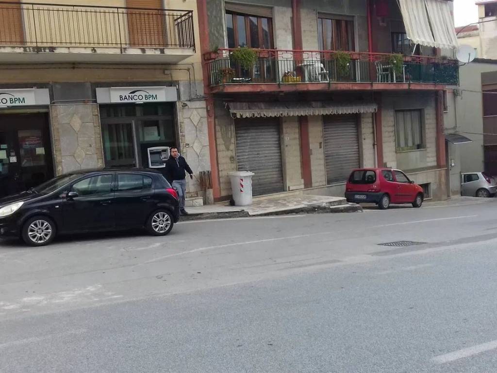 locale commerciale in vendita a Torrenova