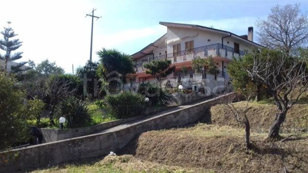 casa indipendente in vendita a Torrenova