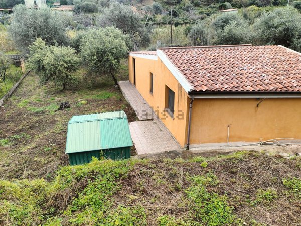 casa indipendente in vendita a Torrenova