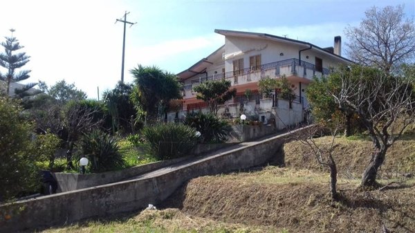 casa indipendente in vendita a Torrenova