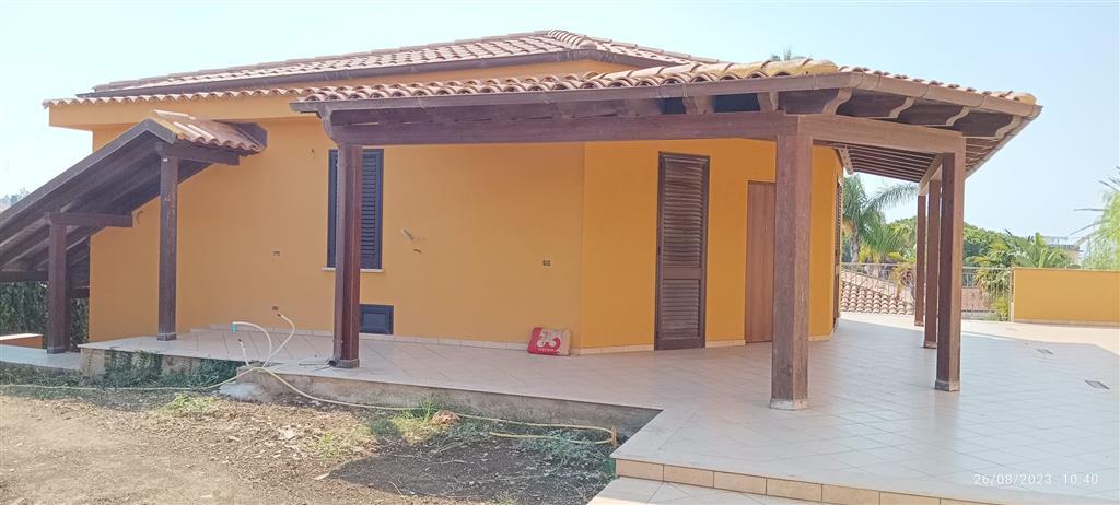 casa indipendente in vendita ad Agrigento in zona San Leone