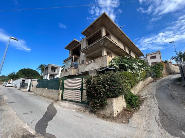 casa indipendente in vendita ad Agrigento in zona Cannatello