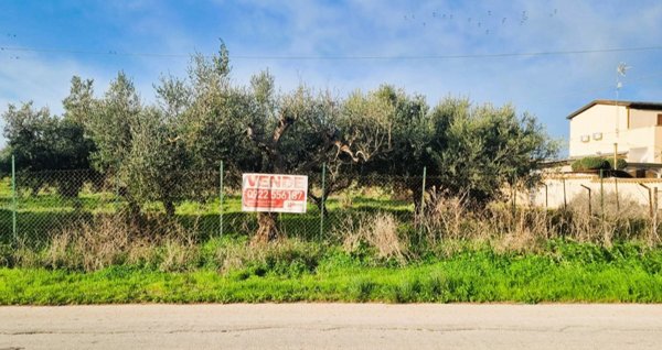 terreno edificabile in vendita ad Agrigento in zona Cannatello