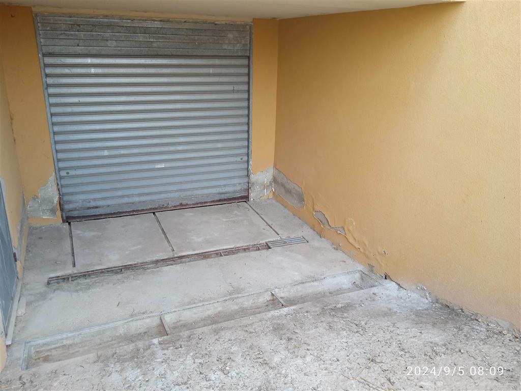 locale di sgombero in vendita ad Agrigento in zona Villaggio Mosè