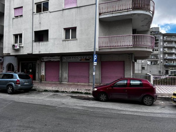 locale commerciale in vendita ad Agrigento