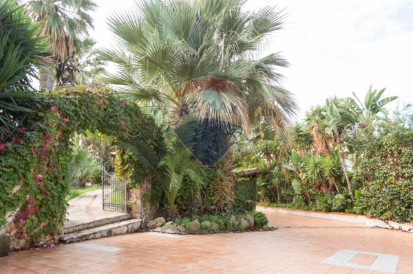 casa indipendente in vendita ad Agrigento in zona San Leone