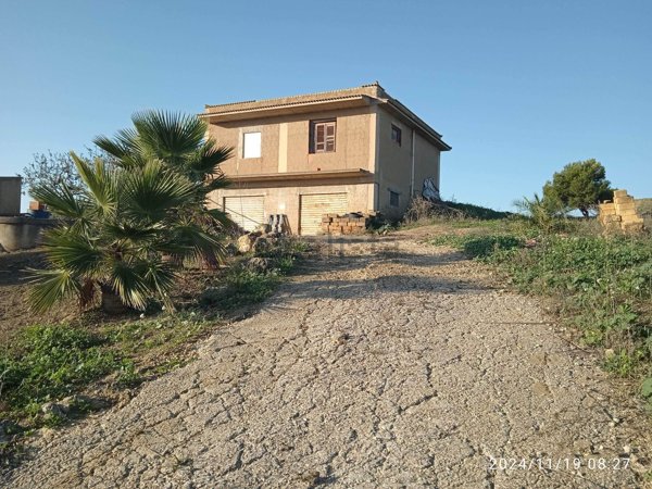 casale in vendita ad Agrigento in zona Fontanelle