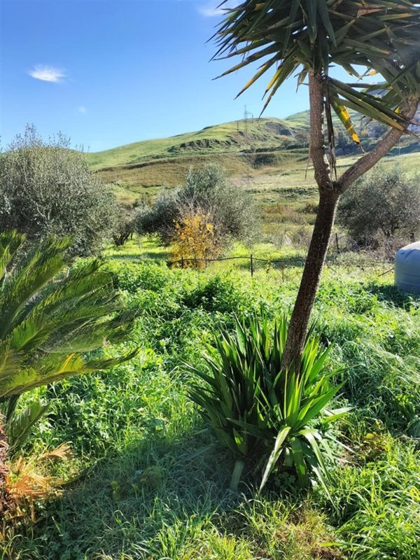 casa indipendente in vendita ad Agrigento in zona Montaperto