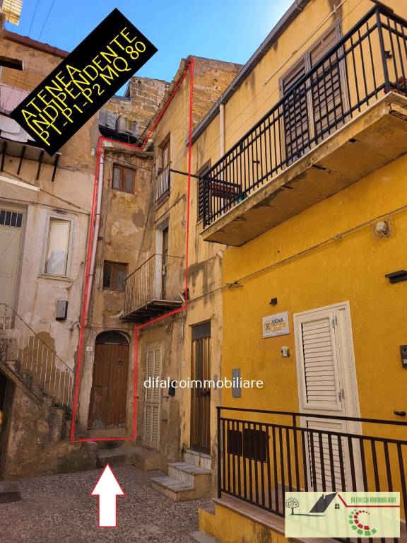 casa indipendente in vendita ad Agrigento in zona Centro Storico