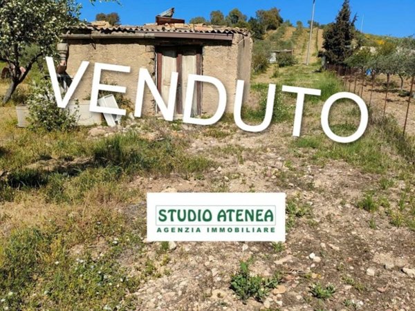 terreno agricolo in vendita ad Agrigento in zona San Leone