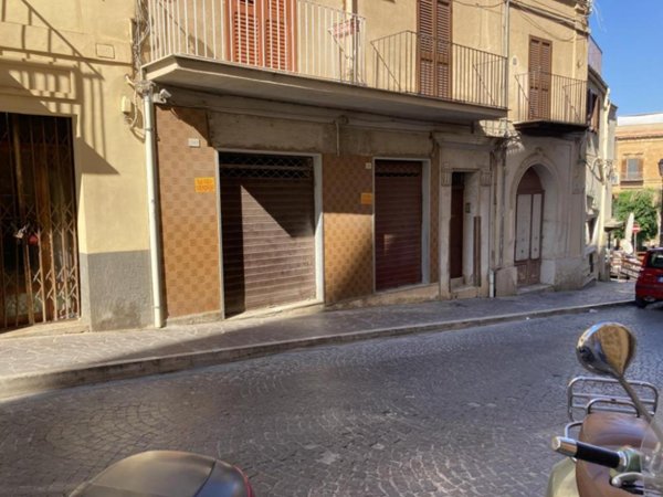 negozio in vendita ad Agrigento