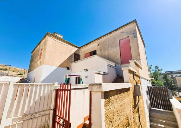 appartamento in vendita ad Agrigento in zona Villaseta
