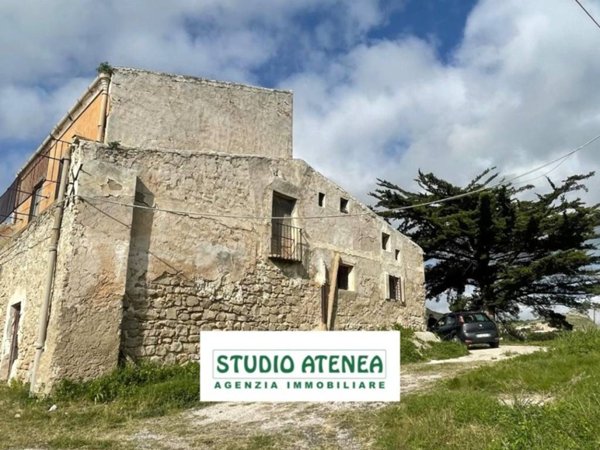casa indipendente in vendita ad Agrigento in zona Villaseta
