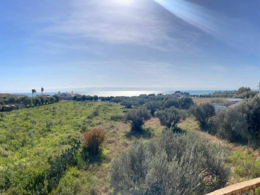 casa indipendente in vendita ad Agrigento in zona San Leone