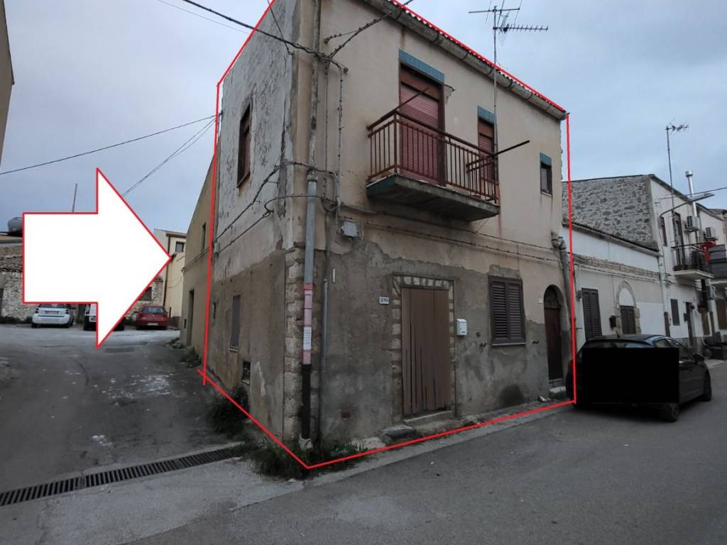 casa indipendente in vendita ad Agrigento in zona Montaperto