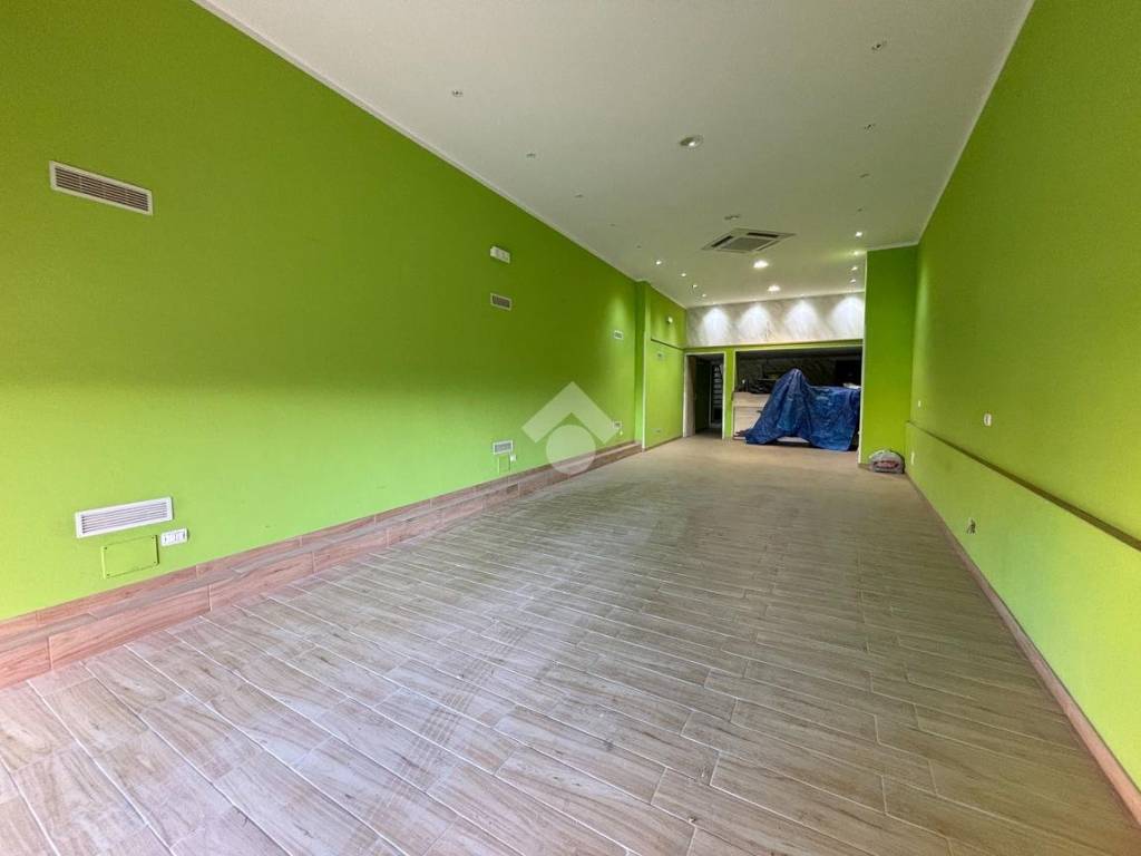locale commerciale in vendita ad Agrigento