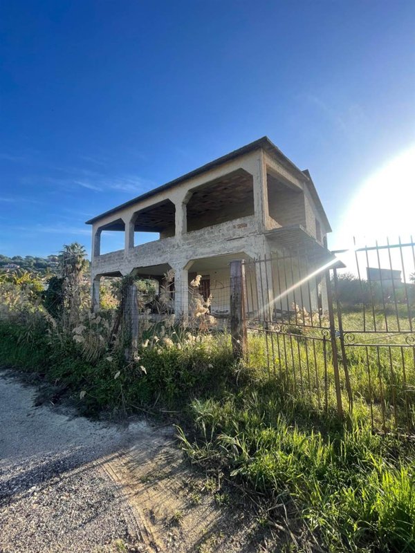 villa in vendita ad Agrigento in zona Villaggio Mosè