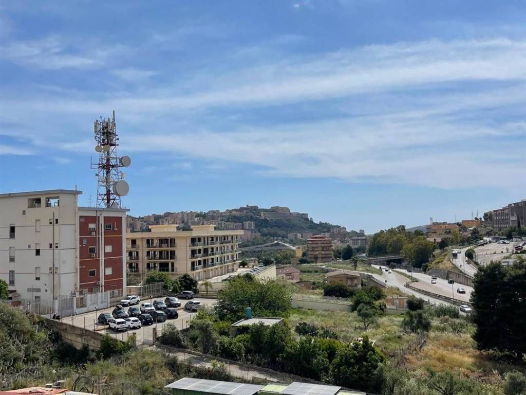 appartamento in vendita ad Agrigento in zona Giardina Gallotti