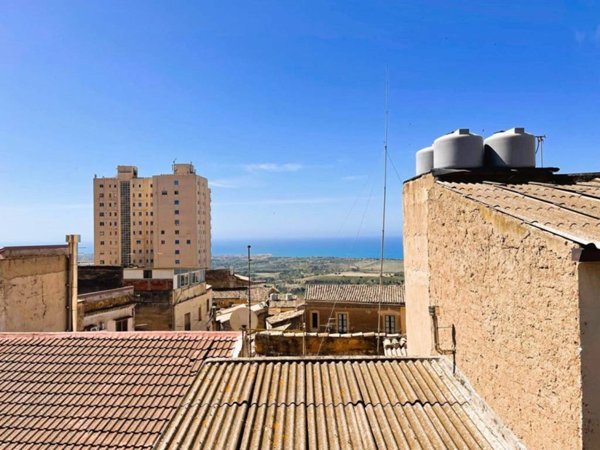 appartamento in vendita ad Agrigento in zona Centro Storico