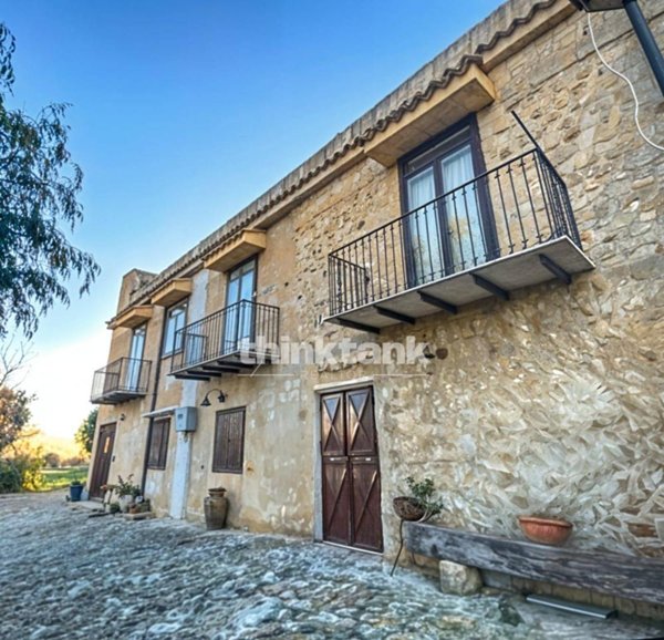 casa indipendente in vendita ad Agrigento in zona Villaseta