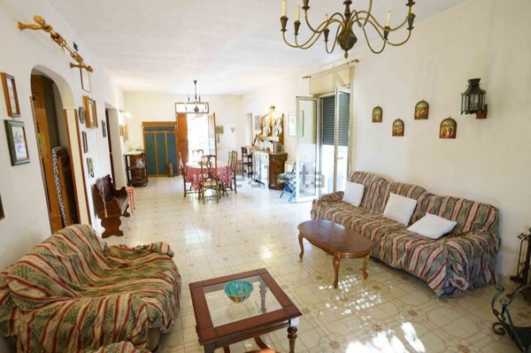 casa indipendente in vendita ad Agrigento in zona Centro Storico