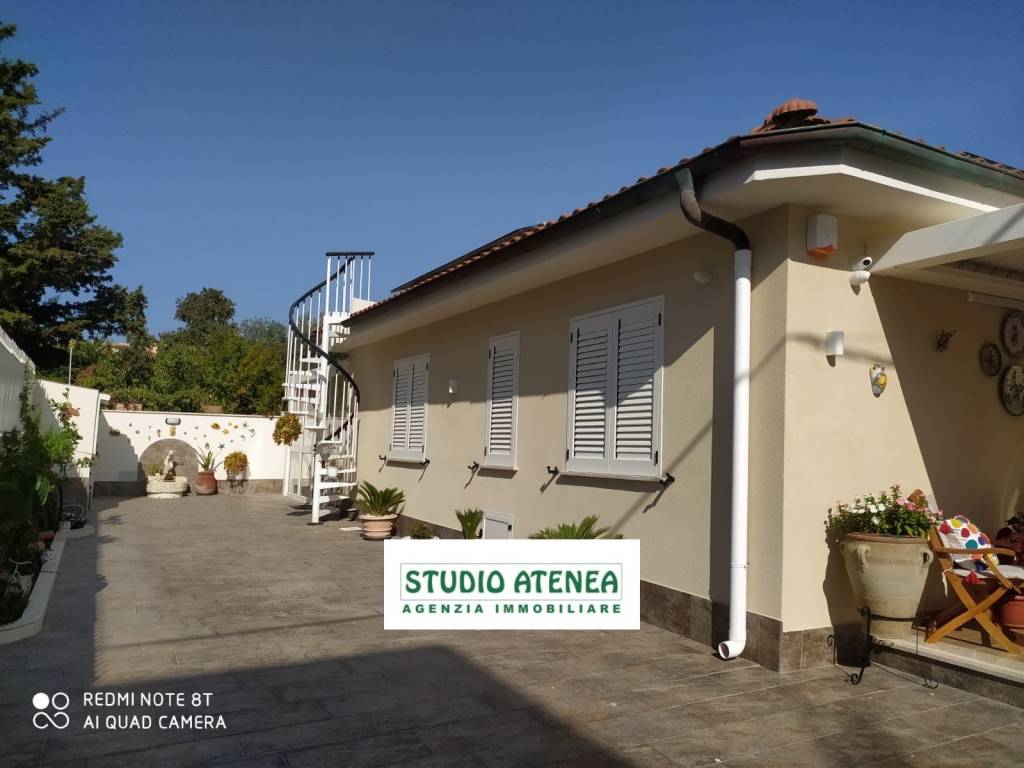 casa indipendente in vendita ad Agrigento in zona San Leone