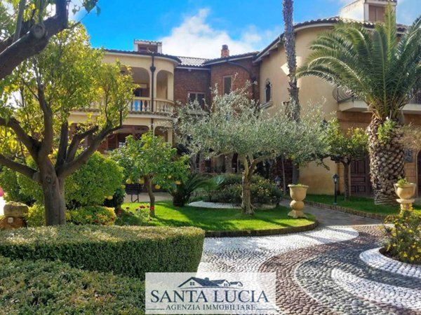 casa indipendente in vendita ad Agrigento in zona Fontanelle