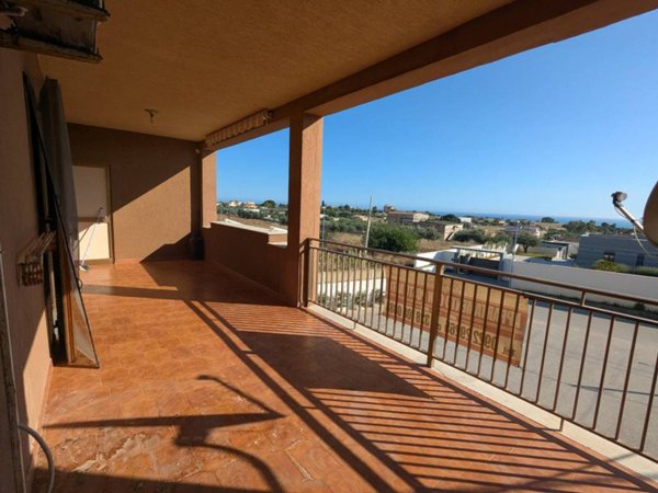 appartamento in vendita ad Agrigento in zona San Leone