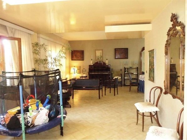 pentavano in vendita ad Agrigento in zona Villaggio Mosè