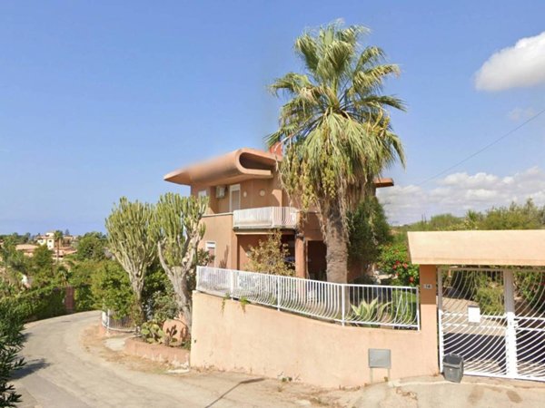 casa indipendente in vendita ad Agrigento in zona San Leone