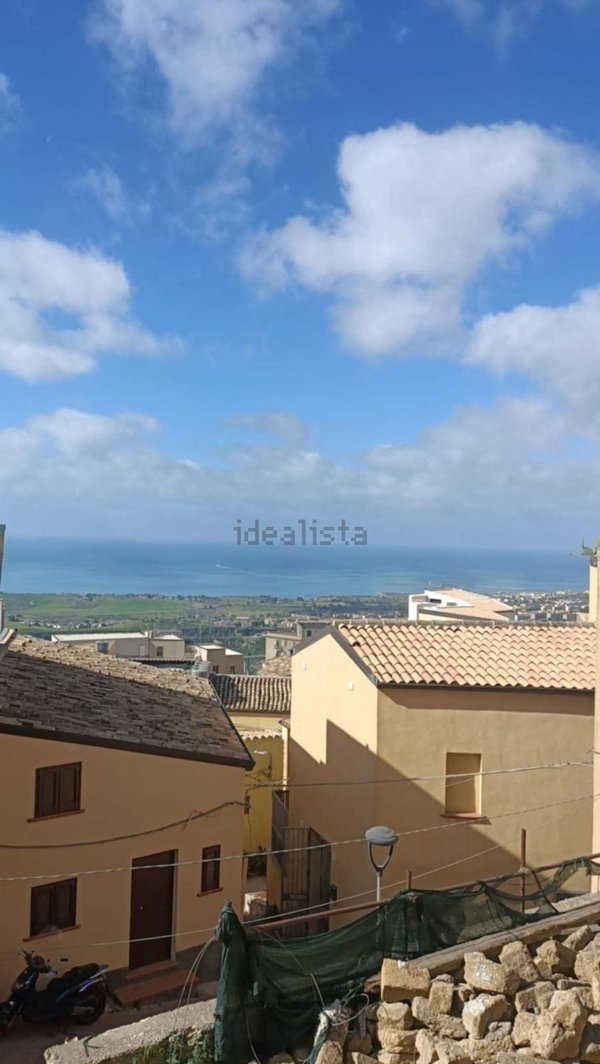 quadrivano in vendita ad Agrigento in zona Centro Storico