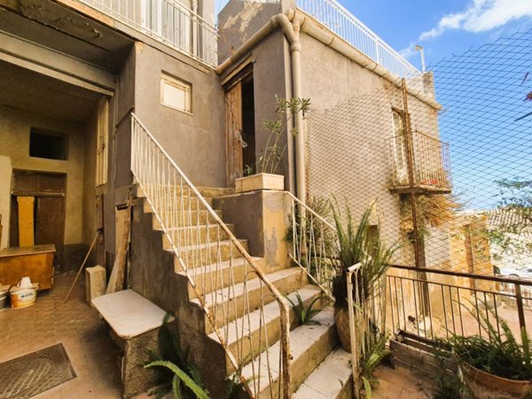 appartamento in vendita ad Agrigento in zona Centro Storico