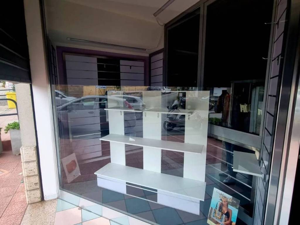 negozio in vendita ad Agrigento