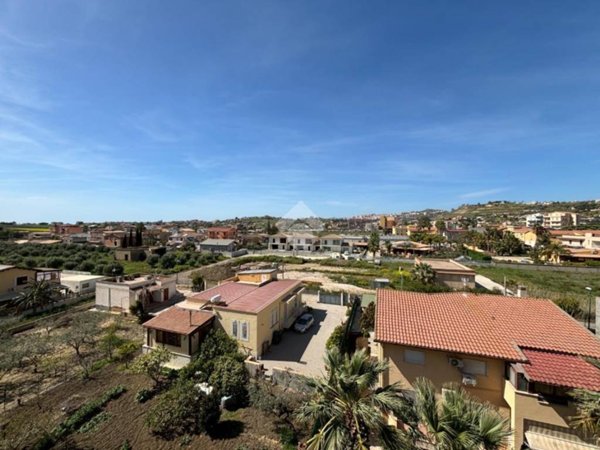 appartamento in vendita ad Agrigento in zona Cannatello