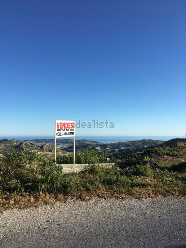 terreno edificabile in vendita ad Agrigento