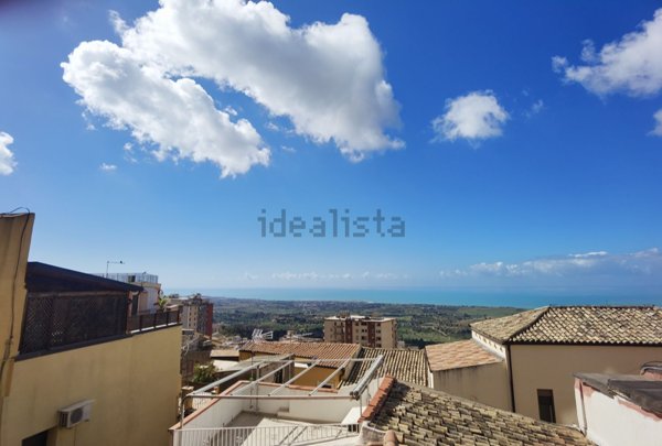 casa indipendente in vendita ad Agrigento in zona Centro Storico