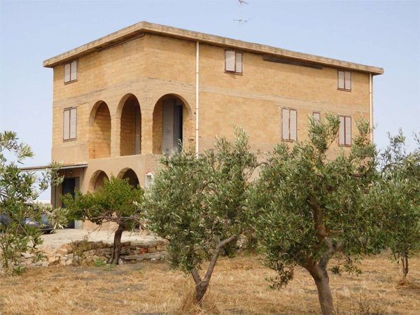 casale in vendita ad Agrigento in zona Zingarello