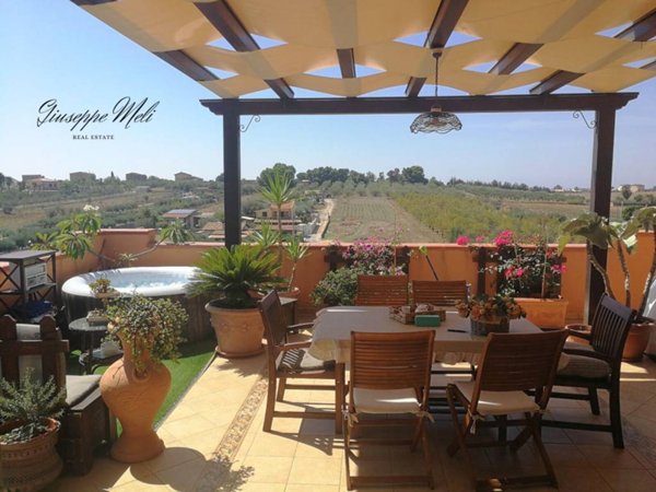 appartamento in vendita ad Agrigento in zona Villaseta